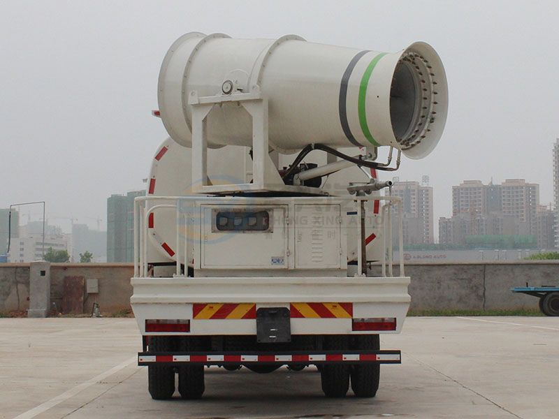 東風(fēng)商用60米多功能抑塵車