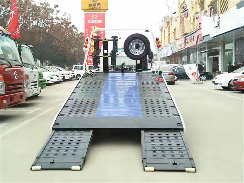 大運(yùn)奧普一拖二清障車