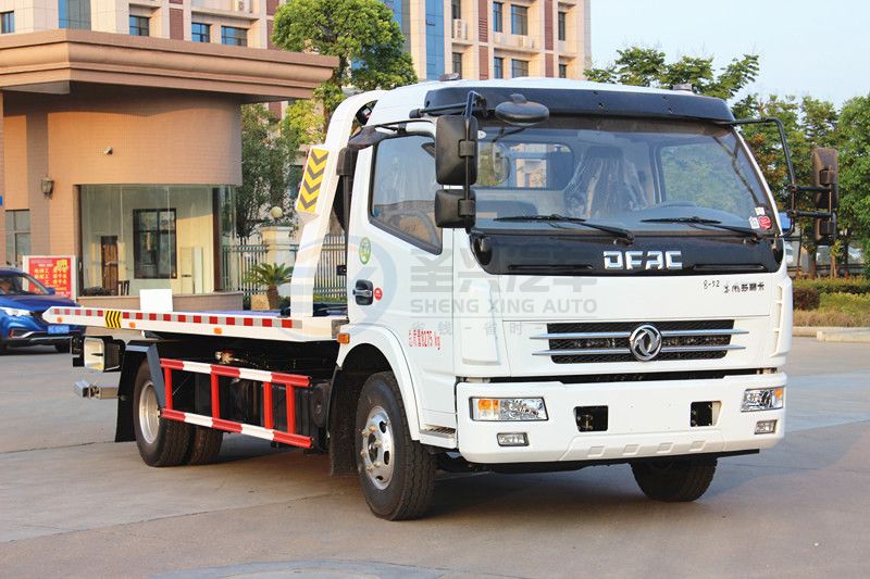 東風(fēng)大多利卡一拖二清障車