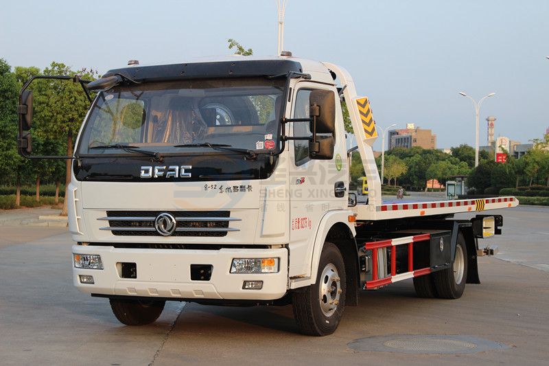 東風(fēng)大多利卡一拖二清障車