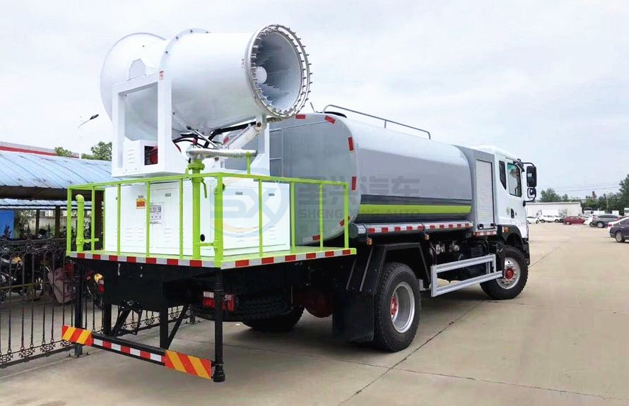 60米東風(fēng)多利卡D9抑塵車