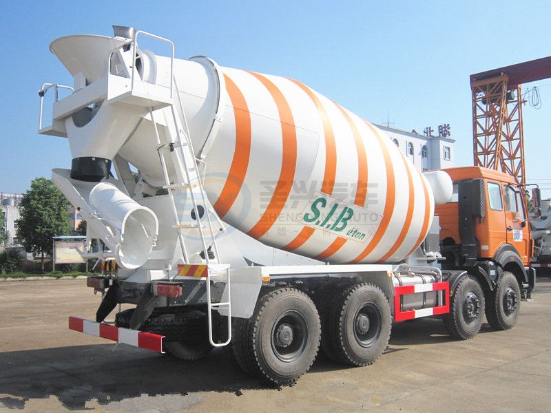 北奔16方攪拌車(chē)