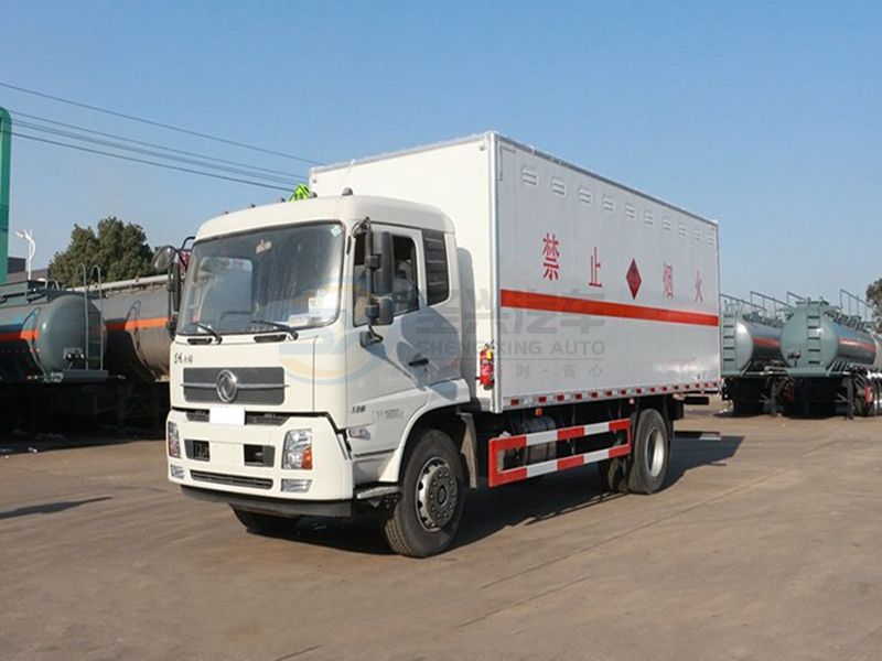 東風天錦6米2/6米5爆破器材運輸車