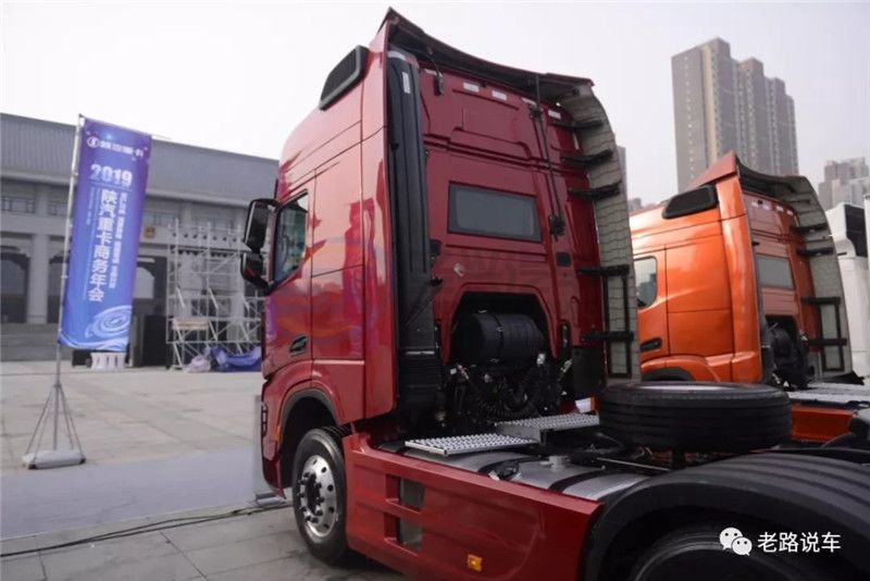 陜汽德龍X6000 (7)