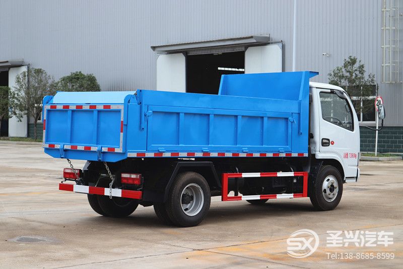 東風(fēng)多利卡密封式自卸垃圾車（選裝翼展蓋）