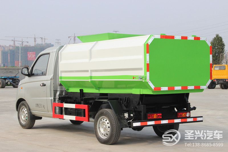 福田伽途3方側(cè)裝掛桶自卸式垃圾車(藍(lán)牌) 福田伽途3方側(cè)裝掛桶自卸式垃圾車(藍(lán)牌)