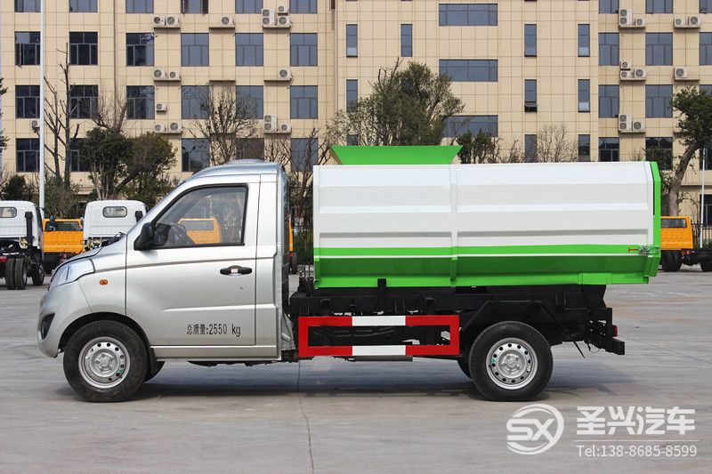 福田伽途3方側(cè)裝掛桶自卸式垃圾車(藍(lán)牌) 福田伽途3方側(cè)裝掛桶自卸式垃圾車(藍(lán)牌)