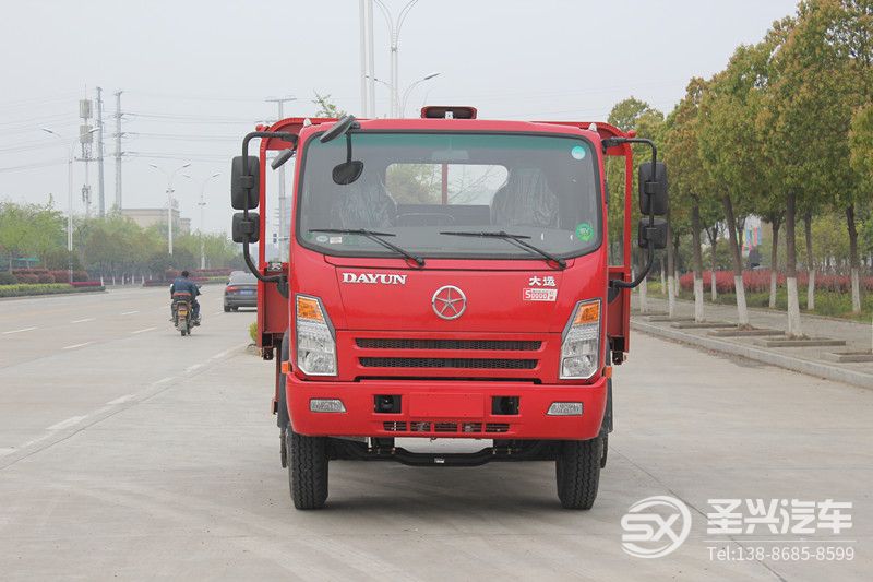 大運底平板挖機運輸車