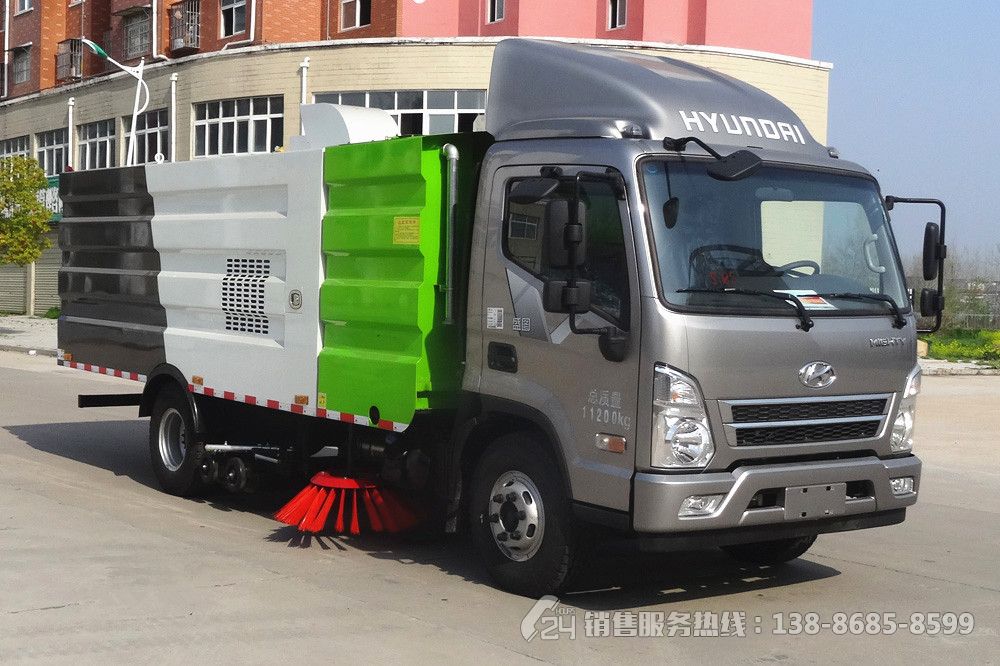 現(xiàn)代盛圖5+4方洗掃車