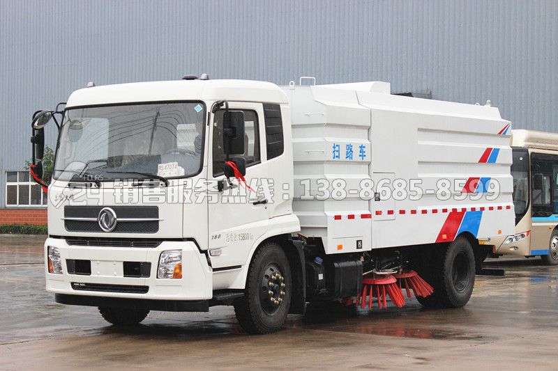 東風(fēng)天錦12噸掃路車