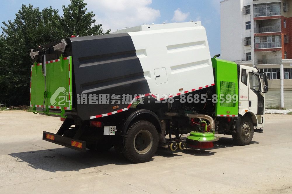 解放J6干式掃路車