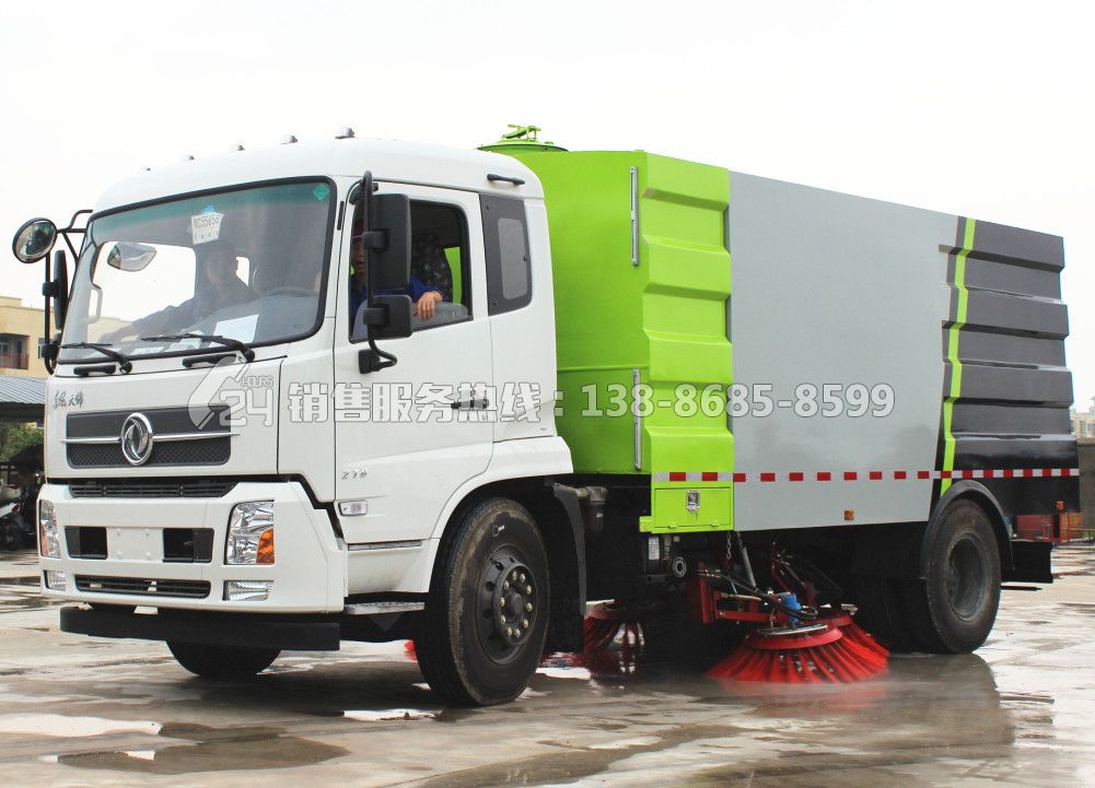 東風(fēng)天錦16噸掃路車
