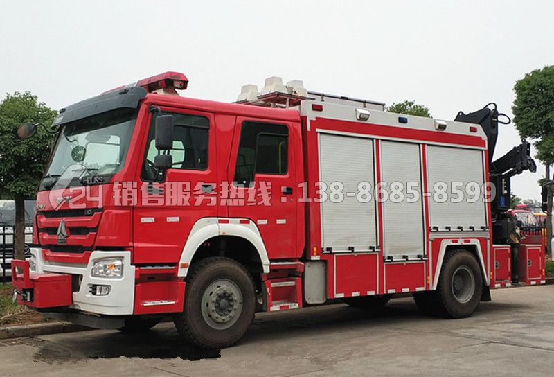 重汽豪沃搶險救援車火場應(yīng)急救援車