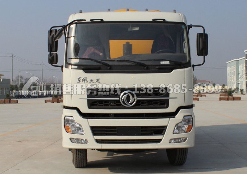 東風(fēng)天龍15方污泥運(yùn)輸車