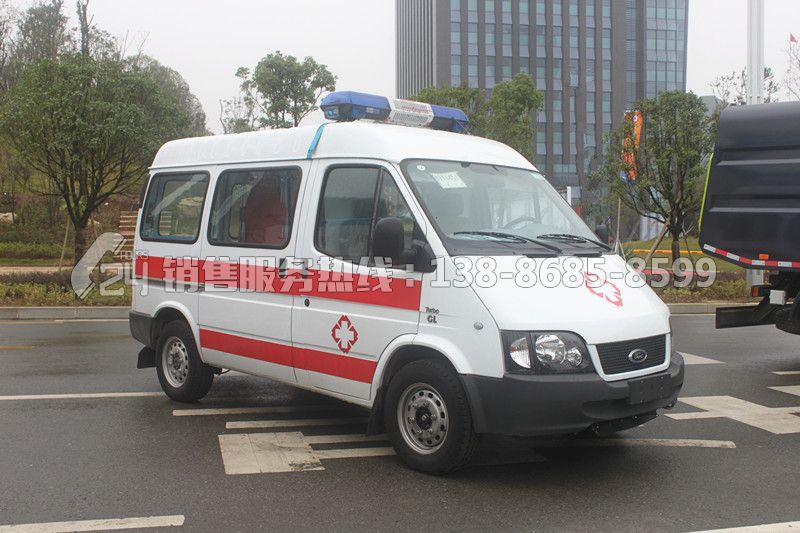 全順新世代V348短軸中頂監(jiān)護(hù)型救護(hù)車