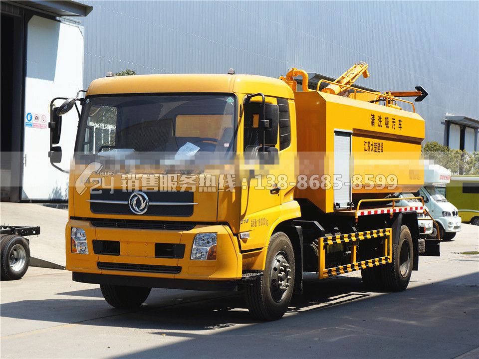 東風(fēng)天錦清洗吸污車12方