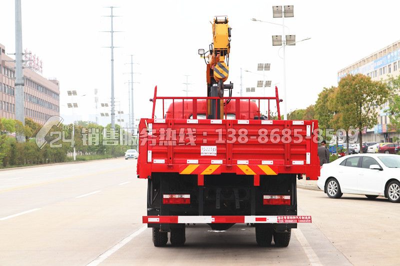 東風(fēng)福瑞卡5噸隨車吊-徐工5噸４節(jié)