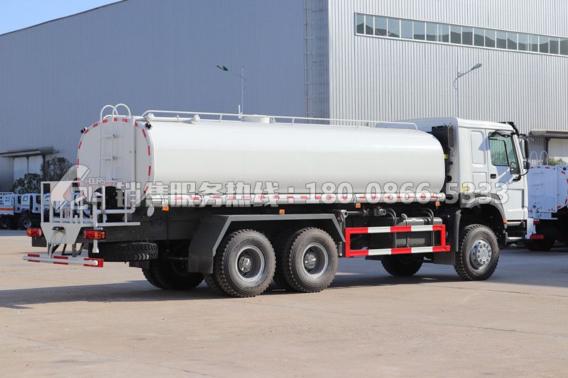 重汽HOWO后雙橋20方灑水車