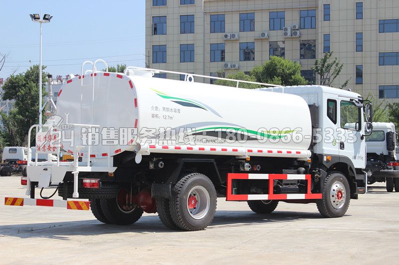 東風(fēng)多利卡D9灑水車15立方