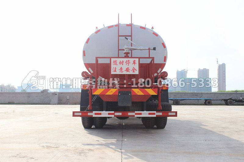 一汽解放J6后雙橋18方灑水車