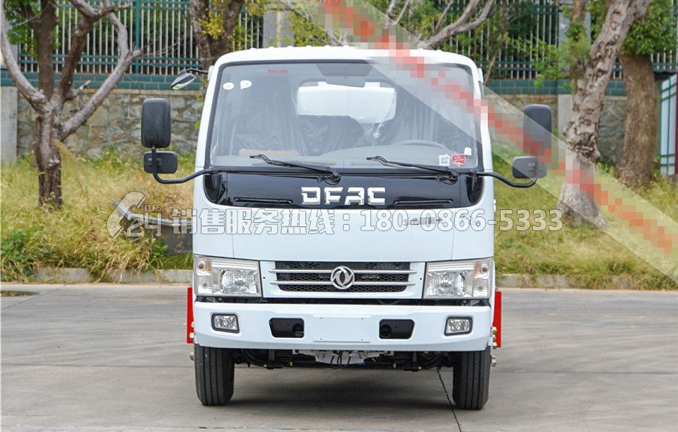 東風D6多利卡灑水車5方