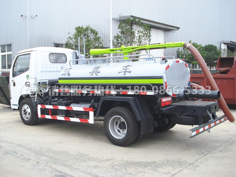 國(guó)六-東風(fēng)多利卡吸糞車(chē)2方