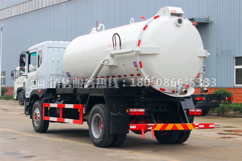 東風(fēng)多利卡D9吸污車11立方