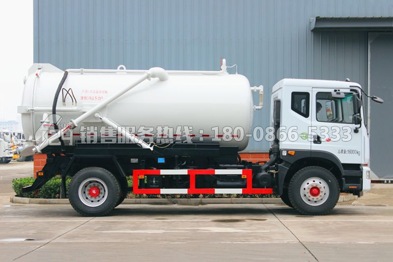 東風(fēng)多利卡D9吸污車11立方