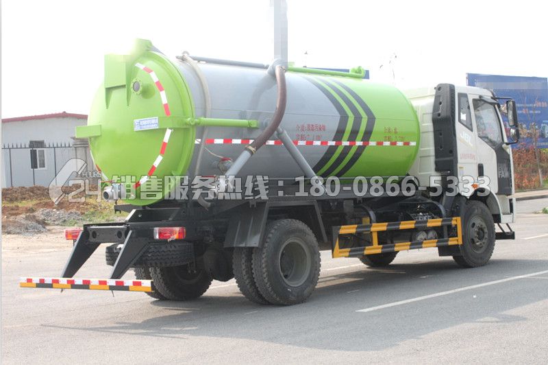 國六-解放J6L吸污車10立方