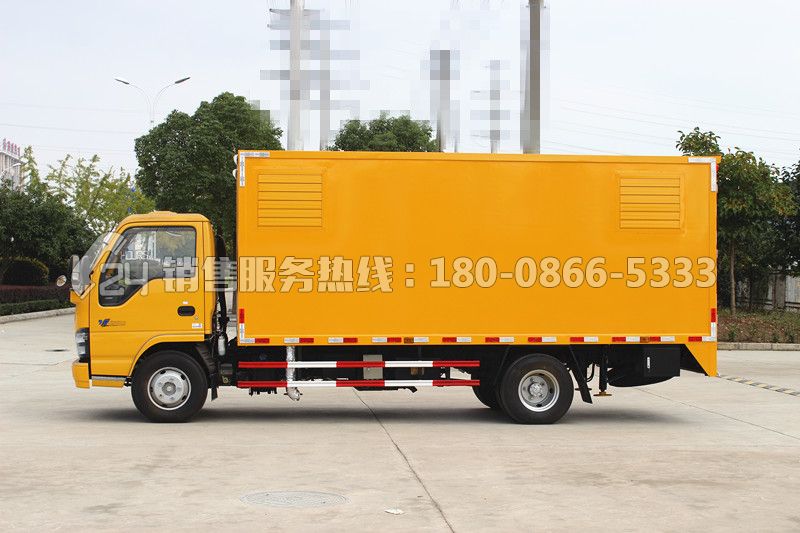 慶鈴五十鈴應(yīng)急電源車