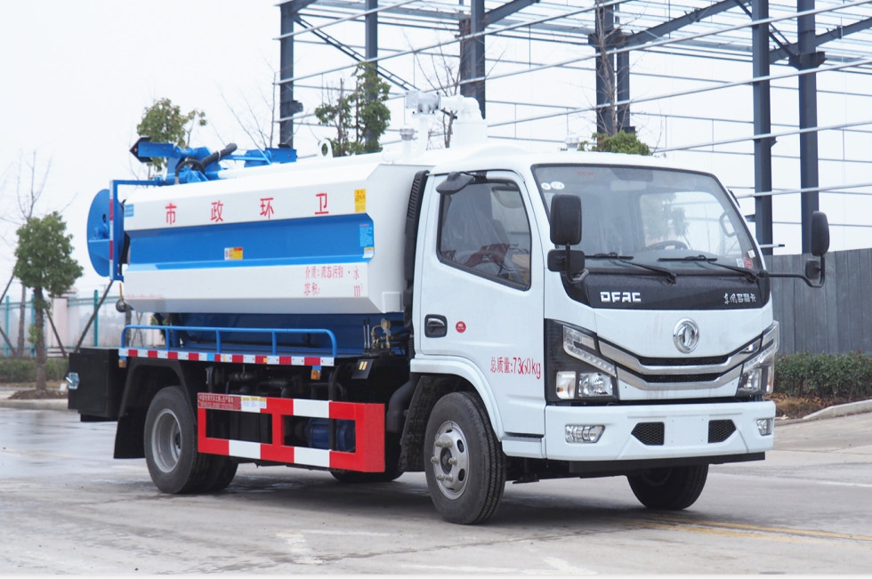 國(guó)六-東風(fēng)多利卡清洗吸污車1.5+3.5方