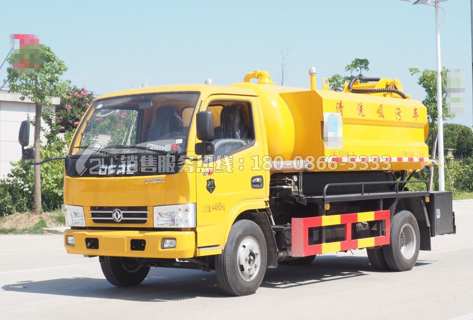 東風(fēng)多利卡D6清洗吸污車1.5+3.5方