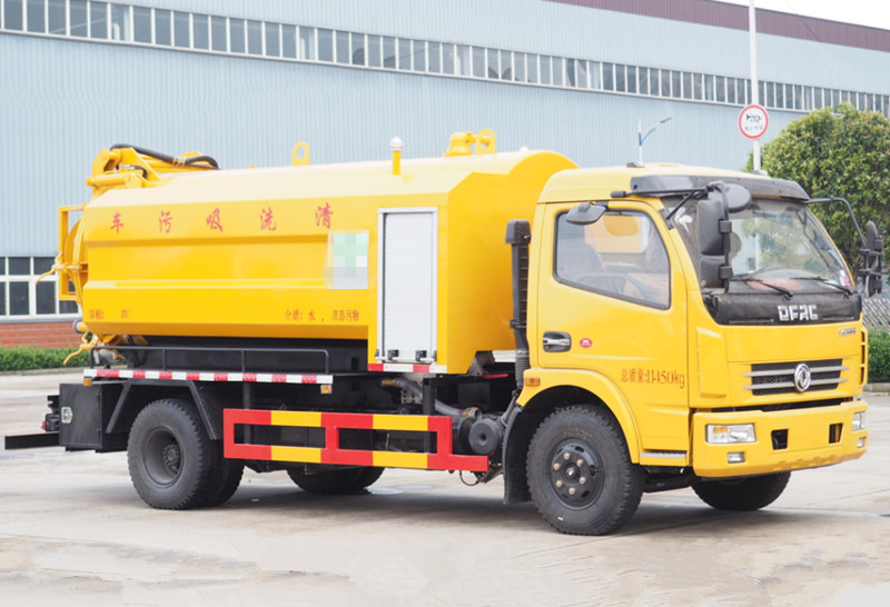 東風多利卡D7清洗吸污車3+9方