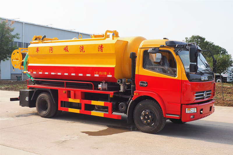 東風D7多利卡清洗吸污車9方