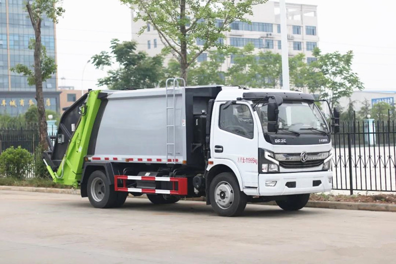 東風(fēng)K7凱普特壓縮式垃圾車(chē)8方 東風(fēng)K7凱普特壓縮式垃圾車(chē)8方