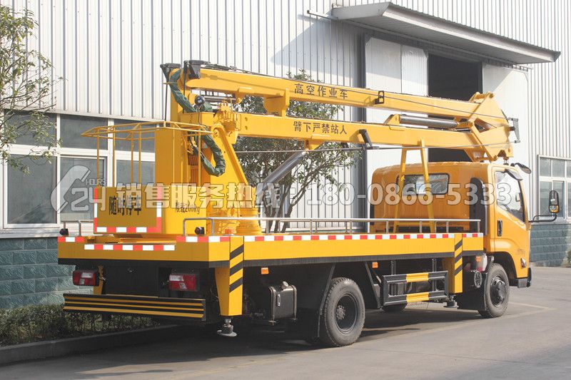 江鈴凱銳18米高空作業(yè)車