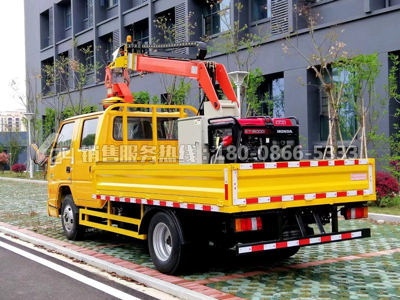 國六-江鈴順達(dá)雙排綠化綜合養(yǎng)護(hù)車