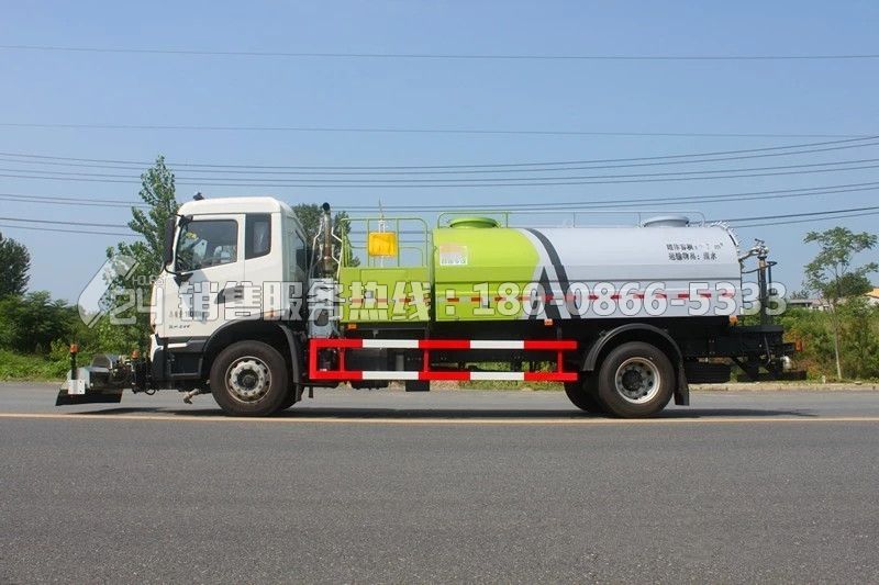 國(guó)六-東風(fēng)天錦VR路面高壓清洗車(chē)