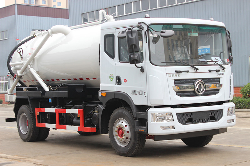 東風多利卡D9吸污車11立方