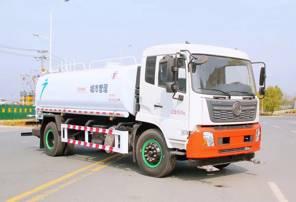 東風(fēng)天錦15方灑水車