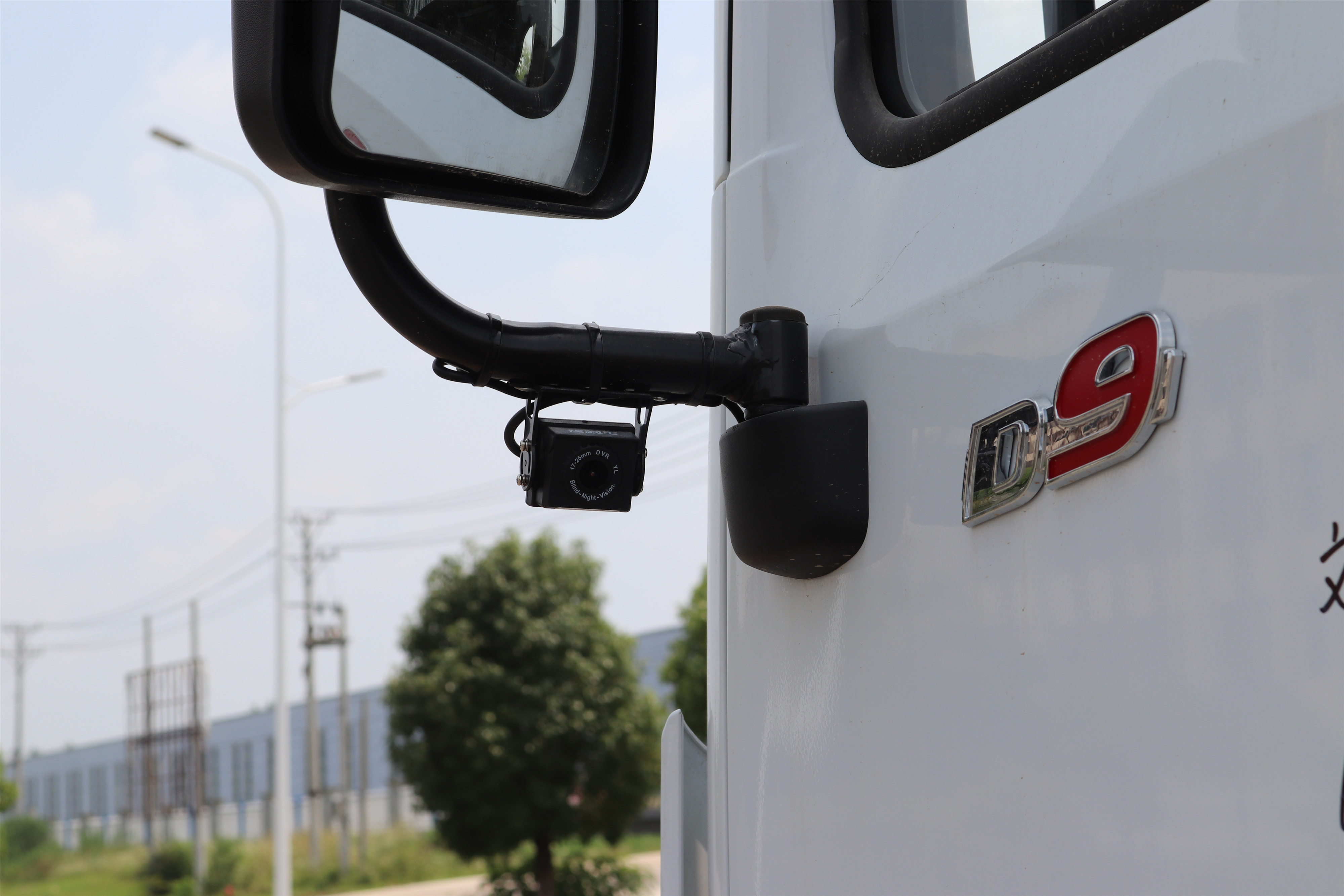 東風(fēng)多利卡D9綠化噴灑車 東風(fēng)多利卡D9綠化噴灑車