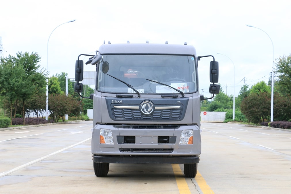 東風(fēng)天錦14方壓縮式垃圾車