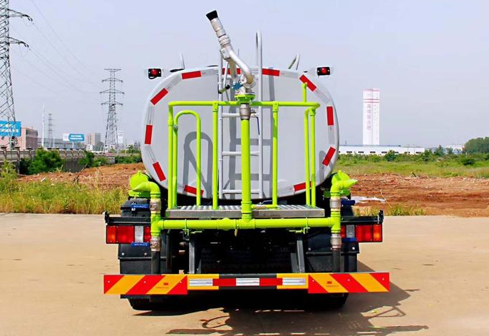 江鈴順達(dá)灑水車(chē)5方