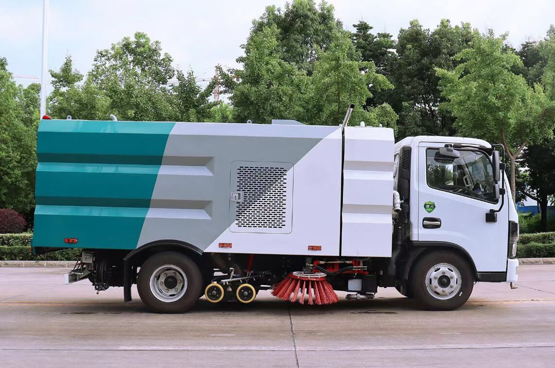 國(guó)六-東風(fēng)多利卡D6洗掃車3+3方