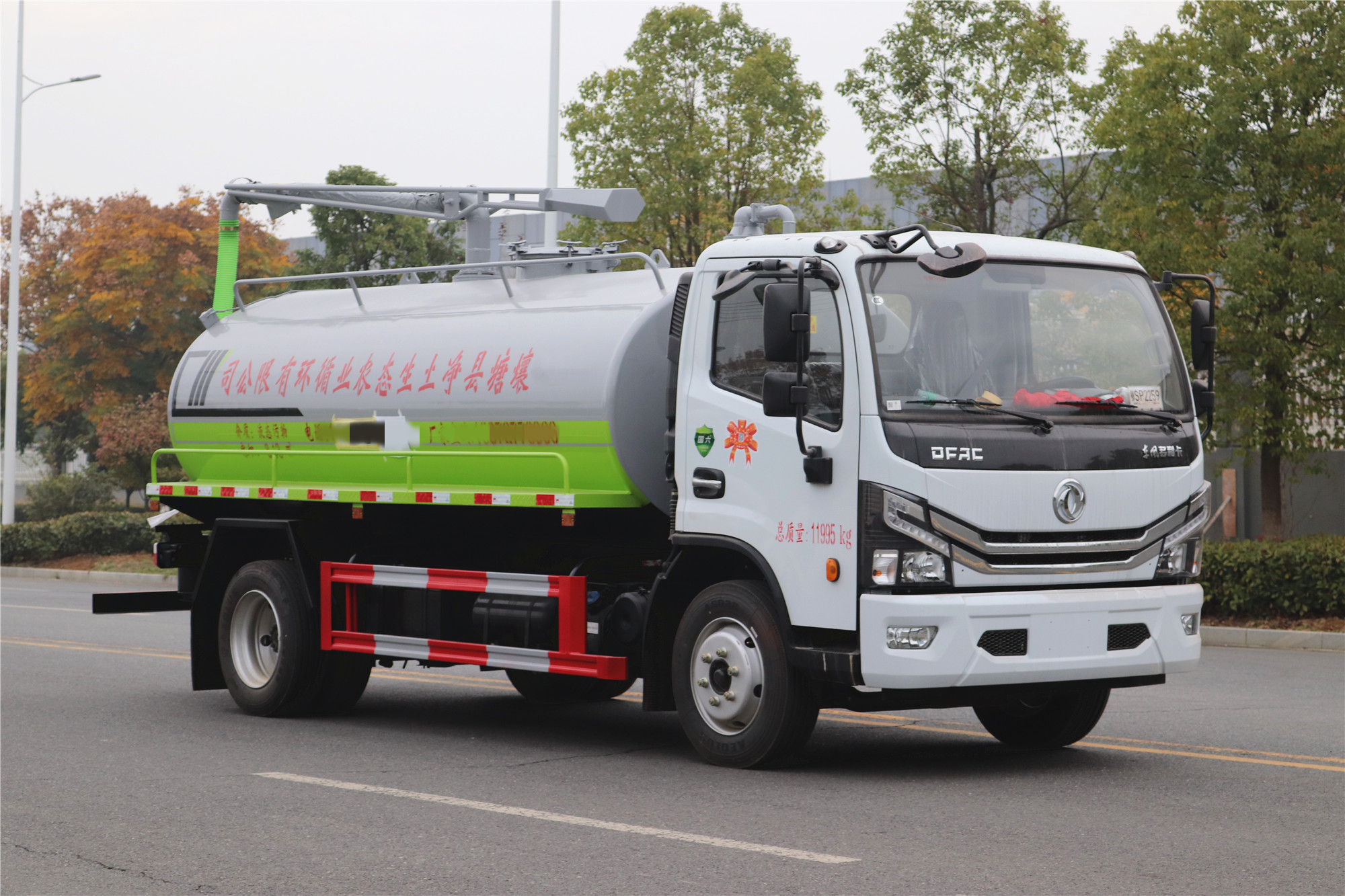 東風多利卡D7吸糞車10方