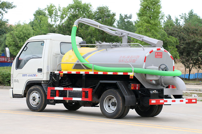 福田時(shí)代小卡之星吸糞車2.5方