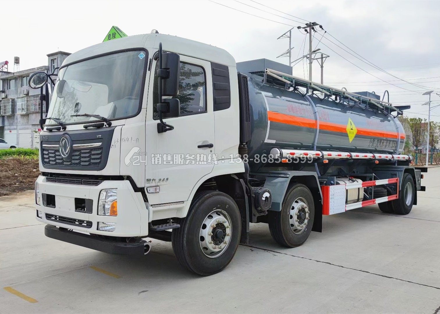 東風(fēng)天錦15方氧化性物品罐式運(yùn)輸車(chē) 東風(fēng)天錦15方氧化性物品罐式運(yùn)輸車(chē)