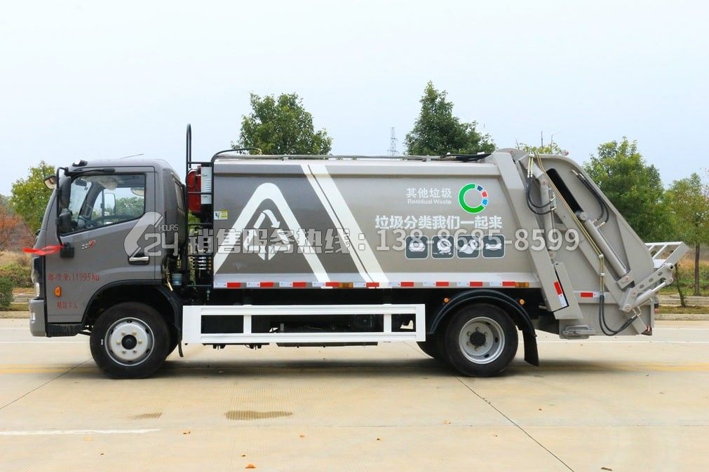 東風凱普特N7壓縮式垃圾車8方