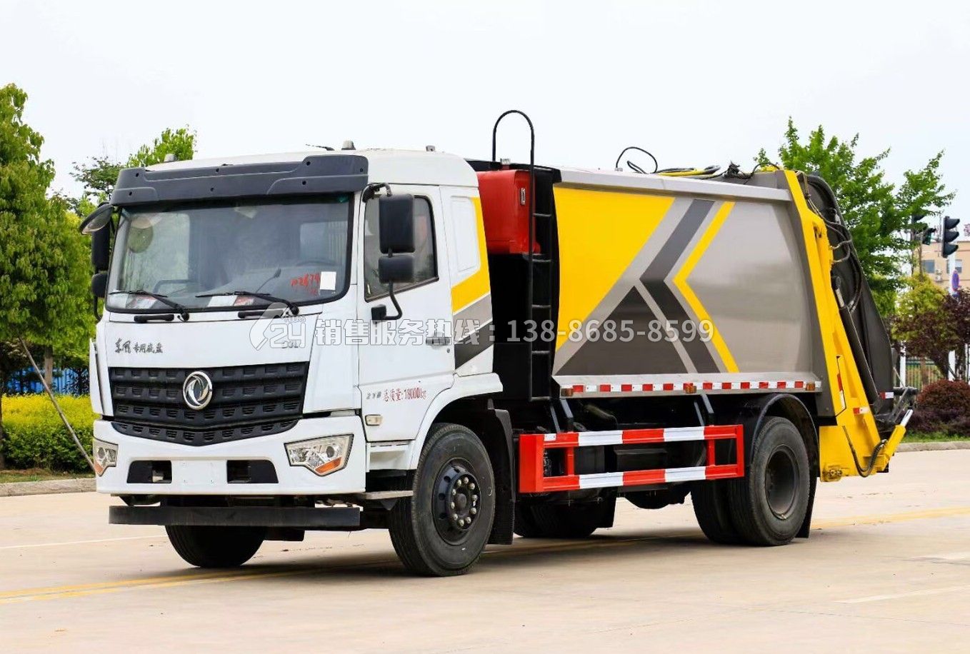 東風(fēng)專用D3壓縮垃圾車12方