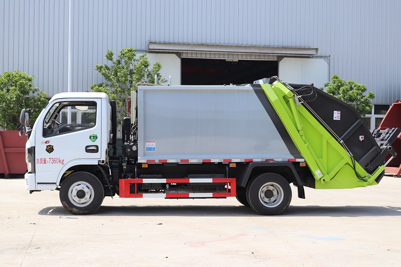 東風(fēng)多利卡D6壓縮式垃圾車6方